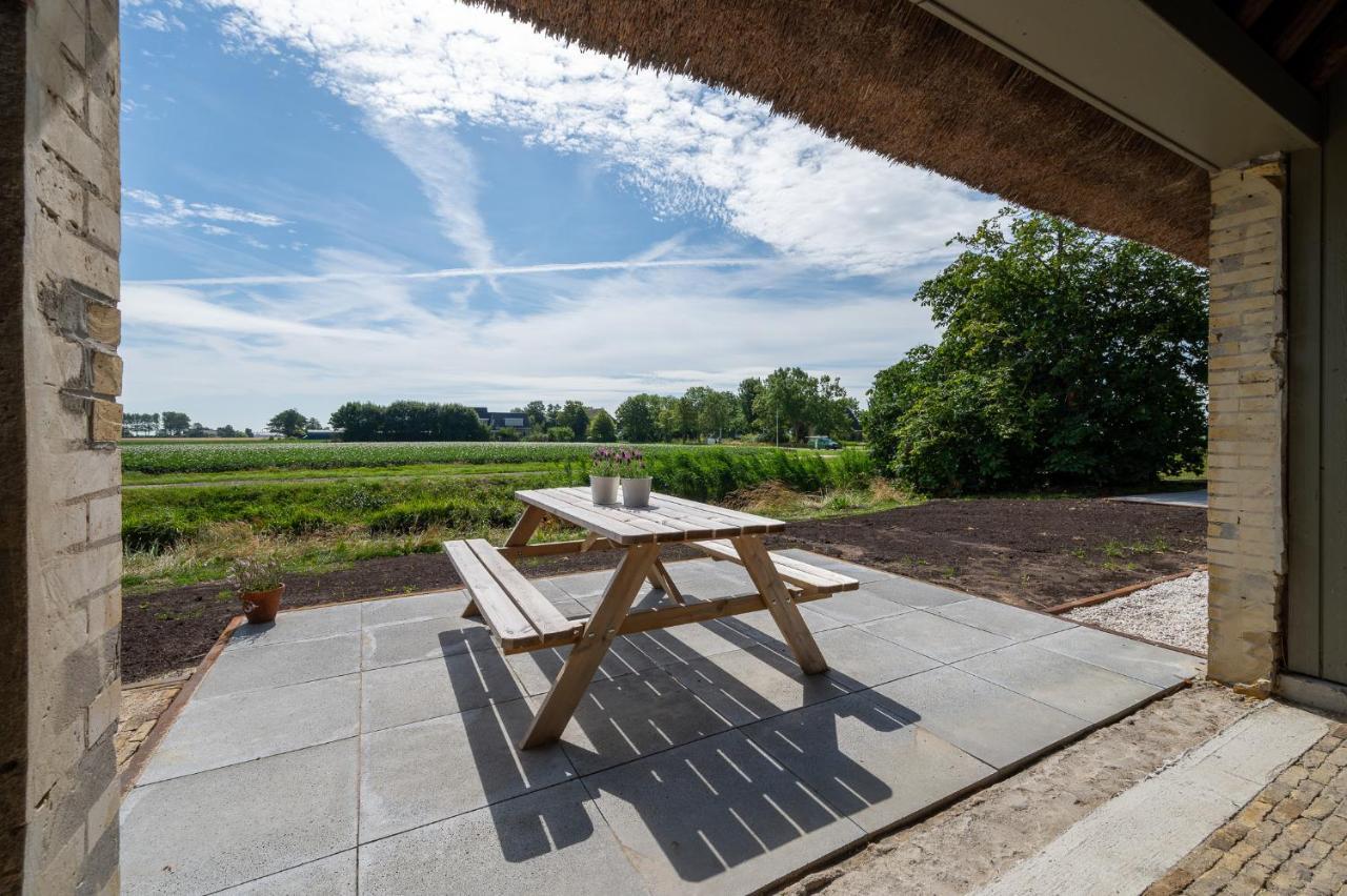 Appartement De Dageraad In Monumentale Boerderij Kimswerd Esterno foto