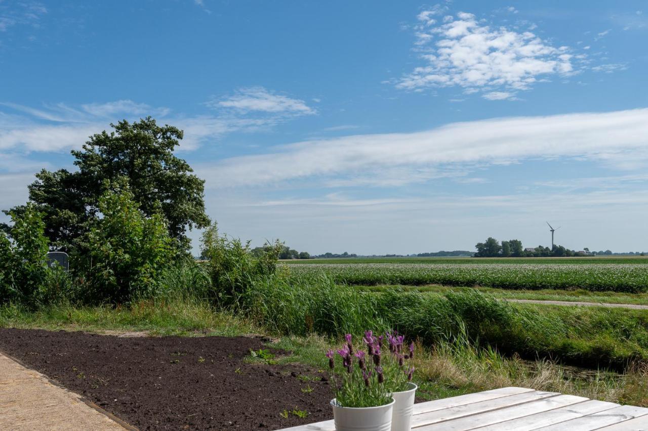 Appartement De Dageraad In Monumentale Boerderij Kimswerd Esterno foto